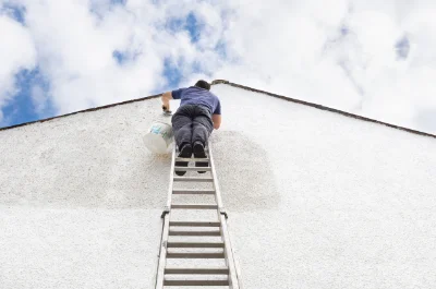 Peinture extérieure à Pierrefort — façades et ravalement